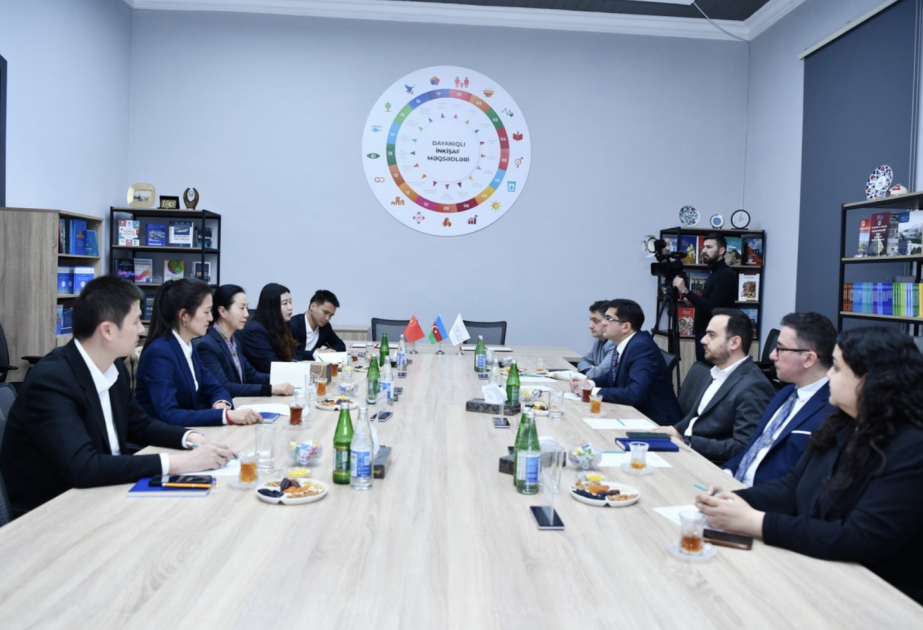 Aserbaidschanische Staatliche Universität für Öl und Industrie und Chinas Fudan-Universität bauen Zusammenarbeit aus