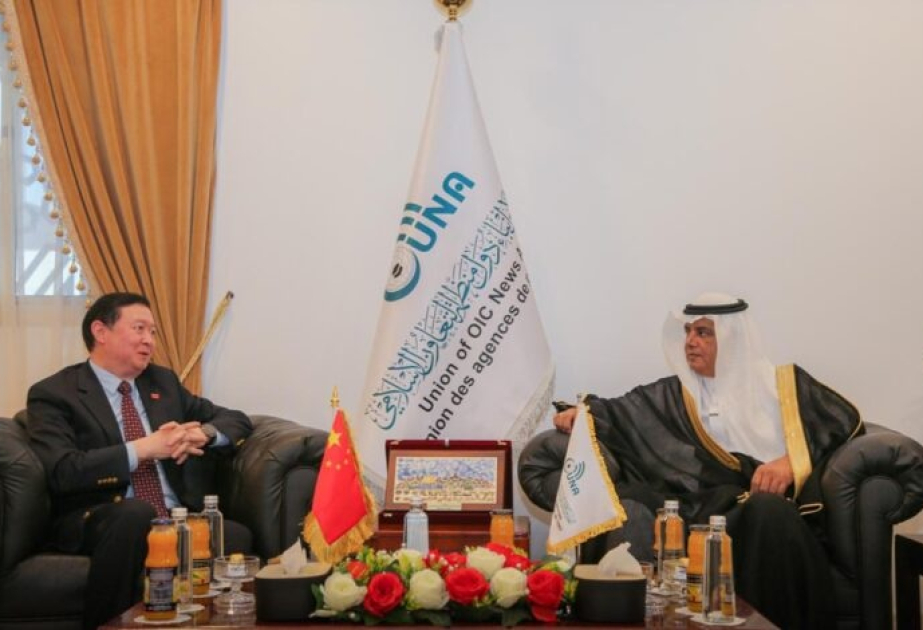 L'ambassadeur de Chine en Arabie saoudite discute avec le directeur général de l'agence UNA des moyens de renforcer la coopération médiatique