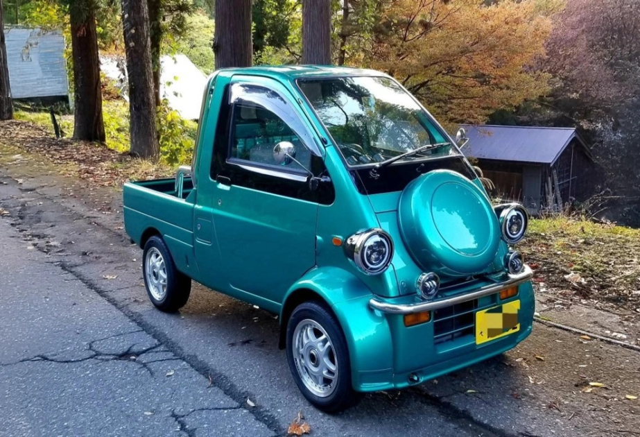 Trump wants to bring Japan's 'cute' tiny cars to America — but it may not be easy