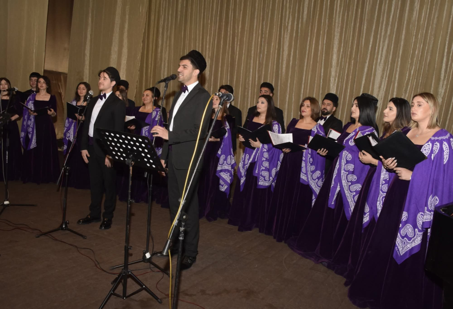 Cahangir Cahangirov adına Xor kollektivi qubalı musiqisevərlər qarşısında çıxış edib
