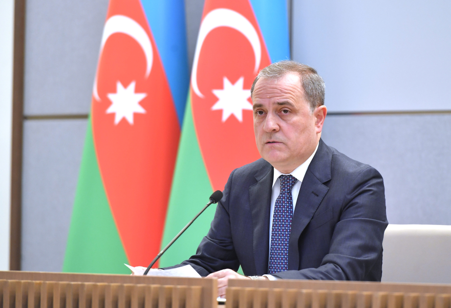Ministro de Asuntos Exteriores de Azerbaiyán: "Los contactos con Armenia son un indicio del desarrollo de la dinámica positiva observada este año"