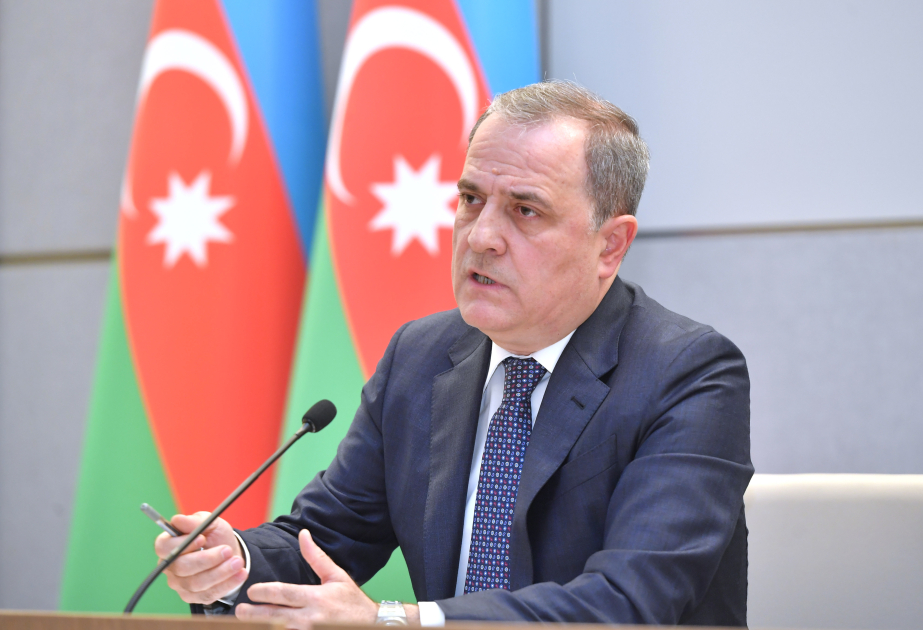 Ministro: "La cooperación con Azerbaiyán es beneficiosa tanto para Europa como para los países del Cáucaso y Asia"