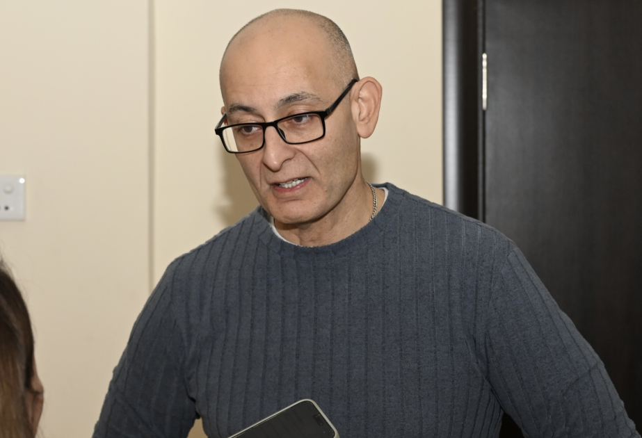 Художник Фарид Алакбаров: Появление Неонового театра — большое культурное событие для нашего общества