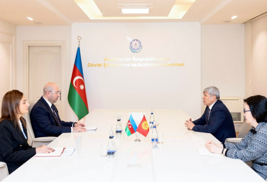 Se debatió la ampliación de la cooperación entre Azerbaiyán y Kirguistán en los ámbitos de la planificación urbana y la arquitectura