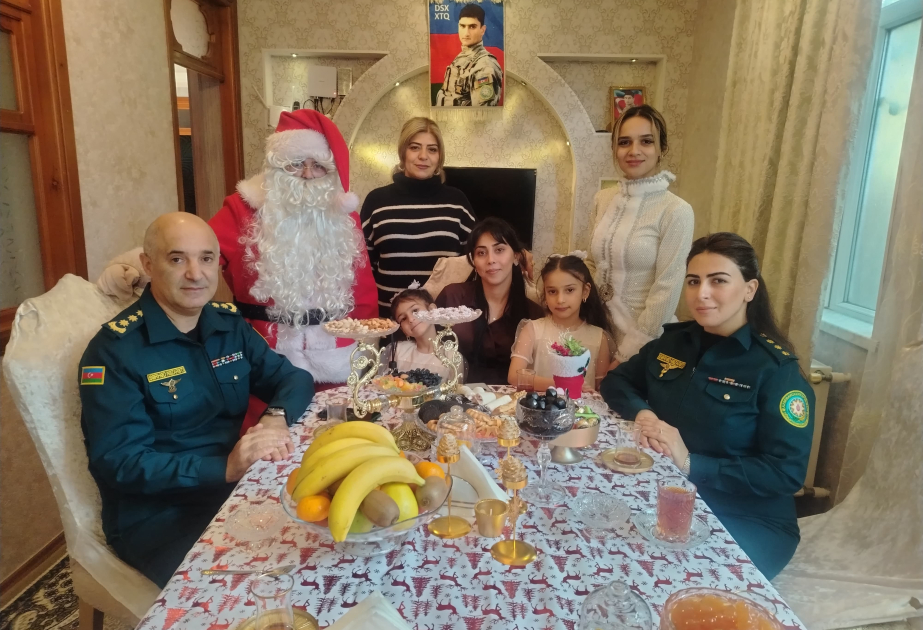 Dünya Azərbaycanlılarının Həmrəyliyi Günü və Yeni il münasibətilə şəhidlərimizin ailələri ziyarət edilib