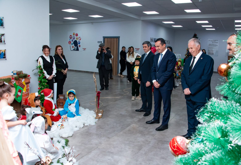 Şəmkirdə Həmrəylik Gününün və Yeni il bayramının gəlişi tədbirlə qeyd edilib