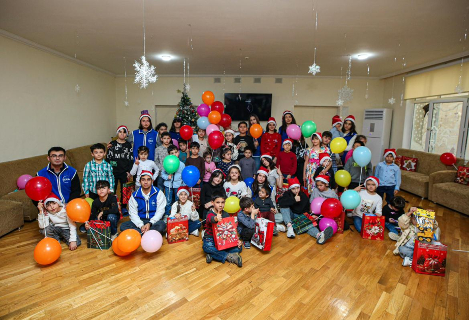 Por iniciativa de Leyla Aliyeva se celebró un evento de Año Nuevo en varias instituciones infantiles