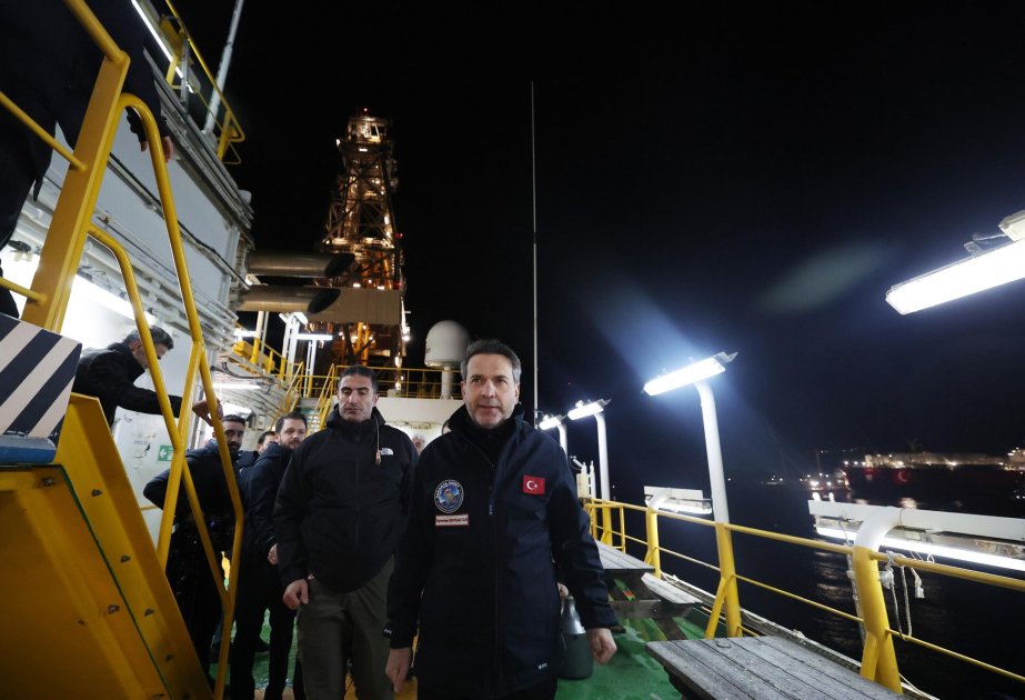 Глава Минэнерго: При разведке нефти в Турции начнут тестировать горизонтально-направленное бурение