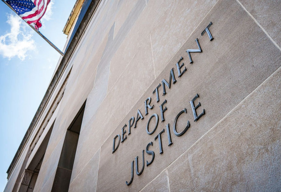 El Departamento de Justicia de Estados Unidos anuncia un nuevo acta de acusación contra el presidente de Venezuela