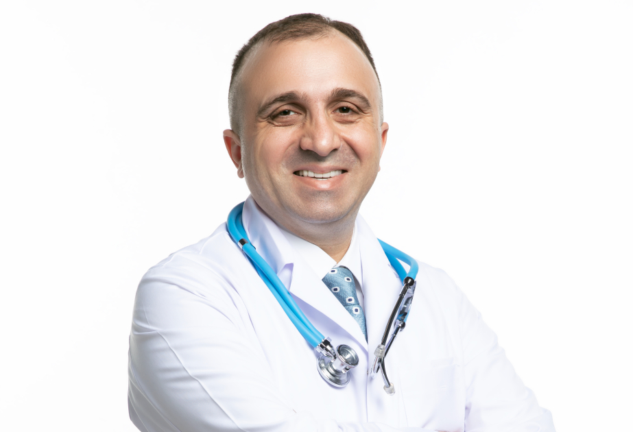 Azərbaycanlı həkimin bir ildə 17 elmi-tədqiqat işi çap olunub