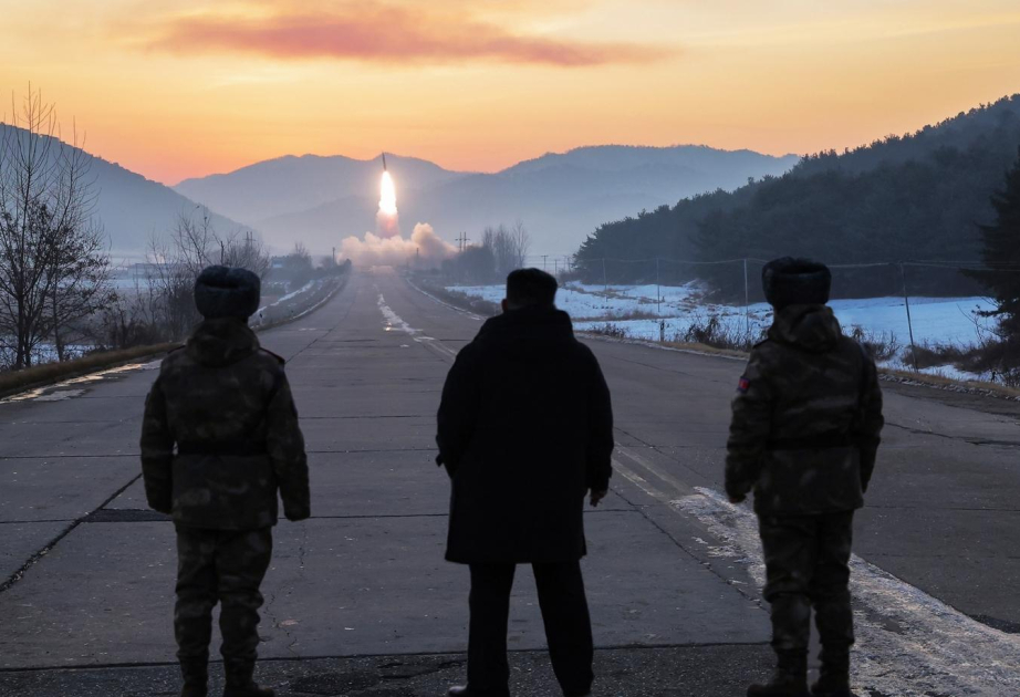 Şimali Koreyanın yeni hipersəsli raketi 1000 kilometr məsafə qət edib
