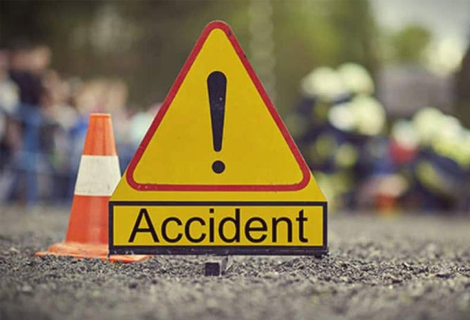 1 killed, 8 injured in bus attack in NW Pakistan