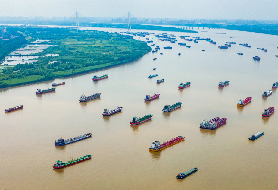 Le fleuve Yangtsé reste la voie navigable intérieure la plus fréquentée au monde