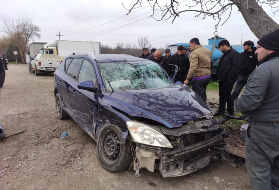 Xaçmazda minik avtomobilləri toqquşub, yaralananlar var VİDEO