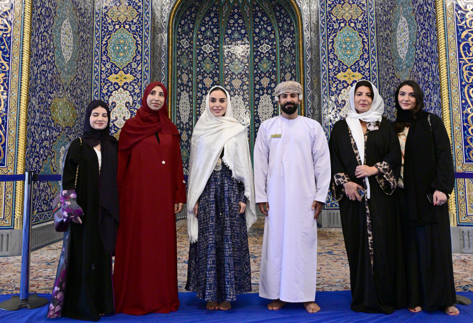 ليلى علييفا تزور جامع السلطان قابوس الأكبر في مسقط