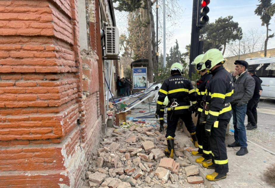 В Газахе в частном жилом доме произошел взрыв, один человек получил травмы ВИДЕО