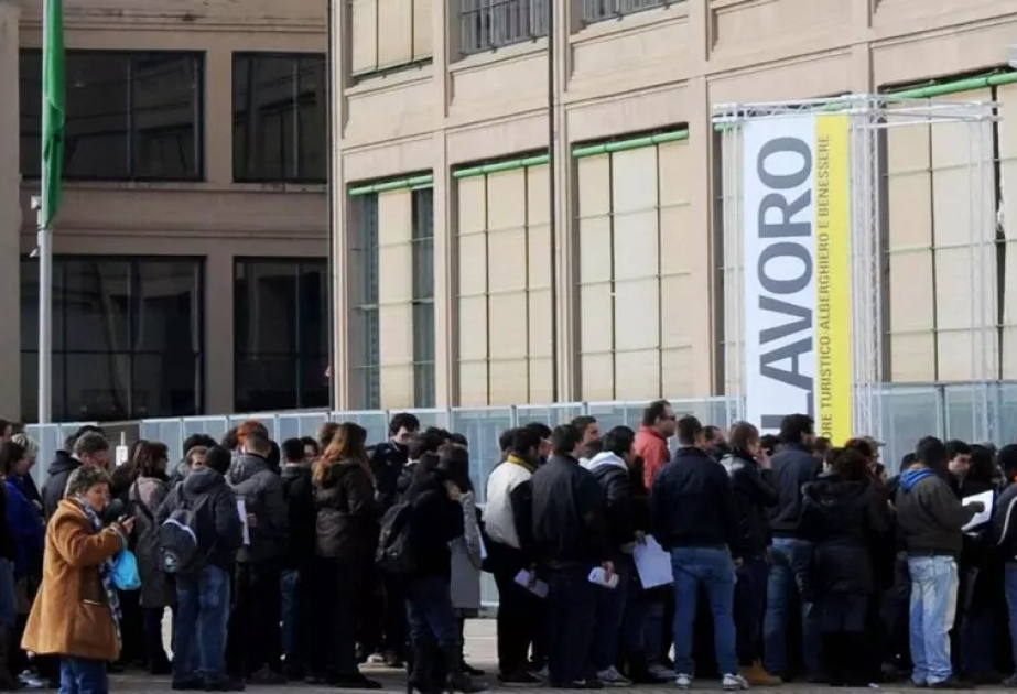 Italy's unemployment rate dropped to 5.7% in November, lowest level on record