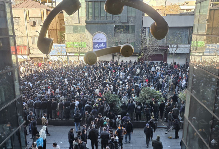Iran plunged into internet blackout as protests over economy spread nationwide