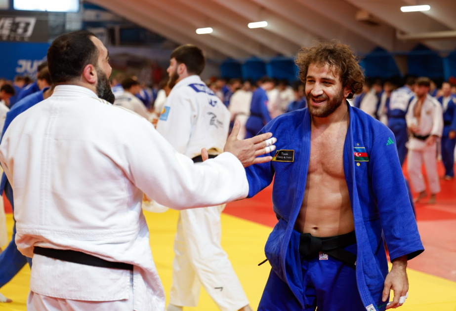 Los judocas azerbaiyanos participan en el campamento de entrenamiento más grande y prestigioso del mundo -  FOTOS