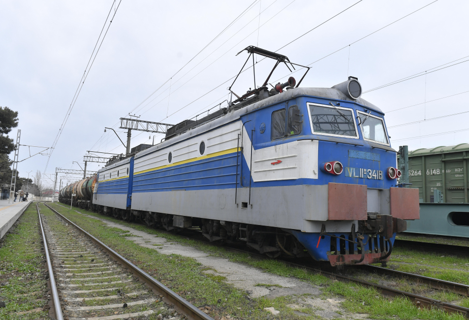 Nueva partida de productos petrolíferos se envía desde Bakú a Armenia