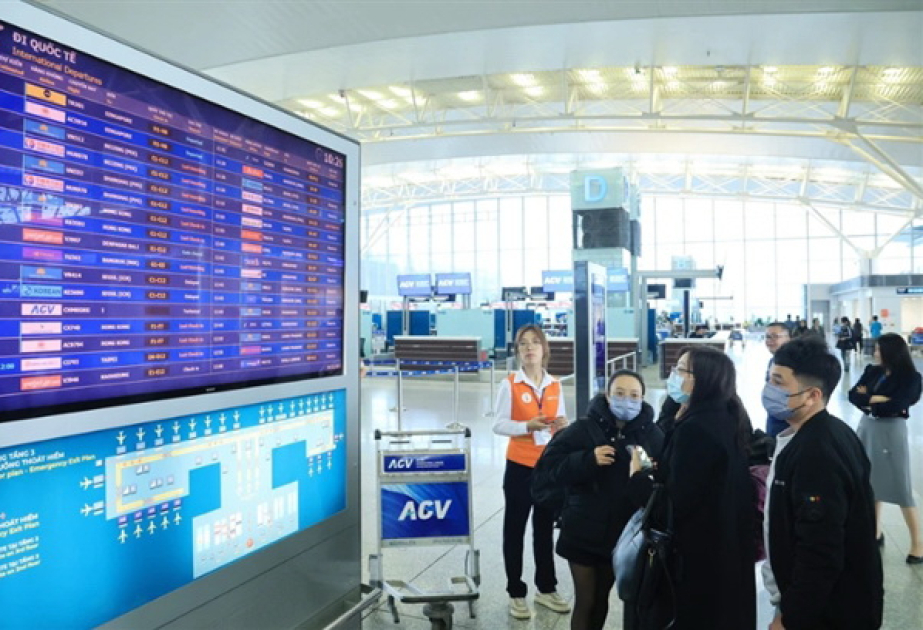 Flight delays rise as air traffic climbs in 2025