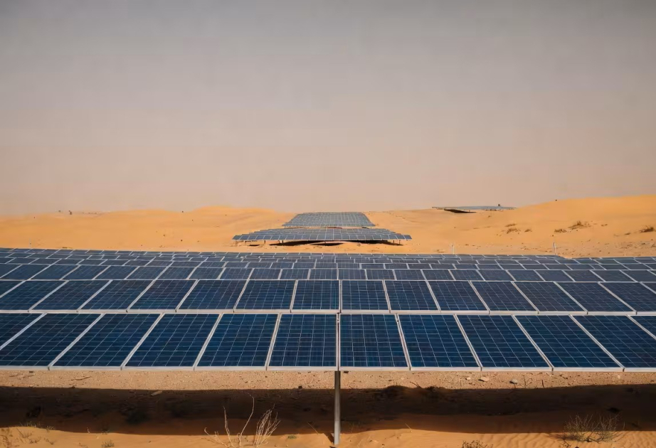 Egypt signs renewable energy deals worth $1.8 billion