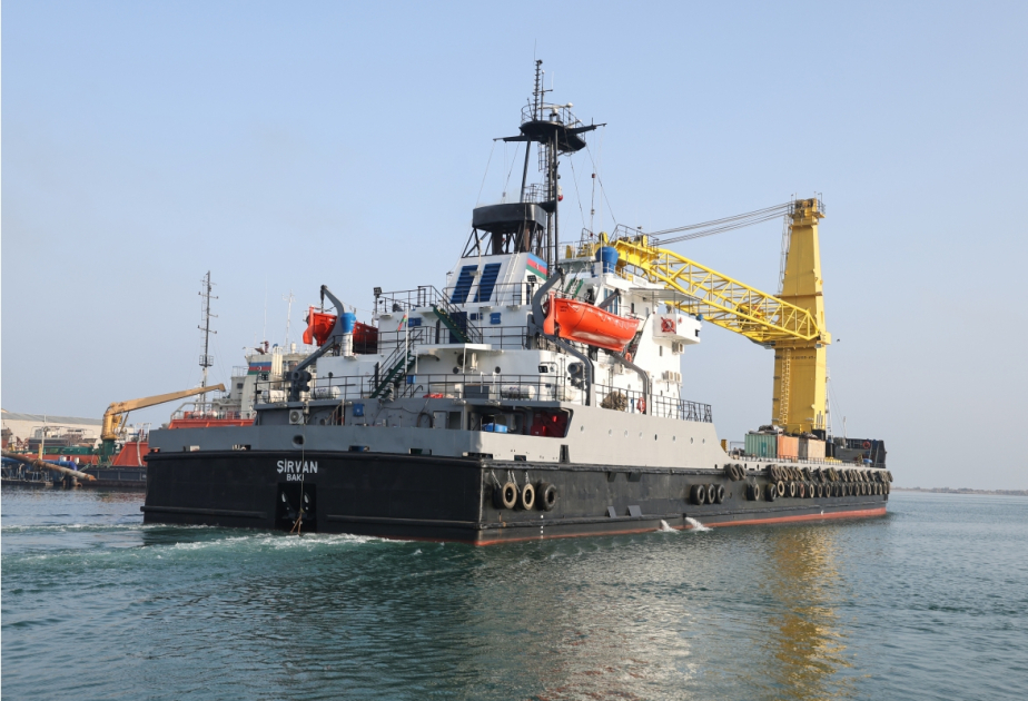 “Shirvan” crane vessel undergoes major overhaul