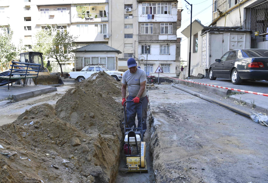 Más del 80 % de las redes de agua de barrios y edificios serán renovadas en Bakú y Absheron