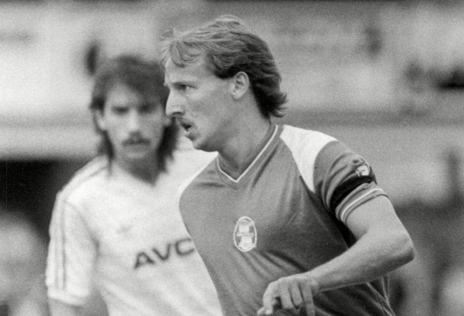 Former Birmingham winger Hopkins dies aged 64