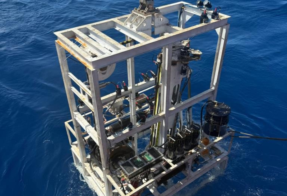 China unveils undersea drilling robot to boost deep-sea exploration