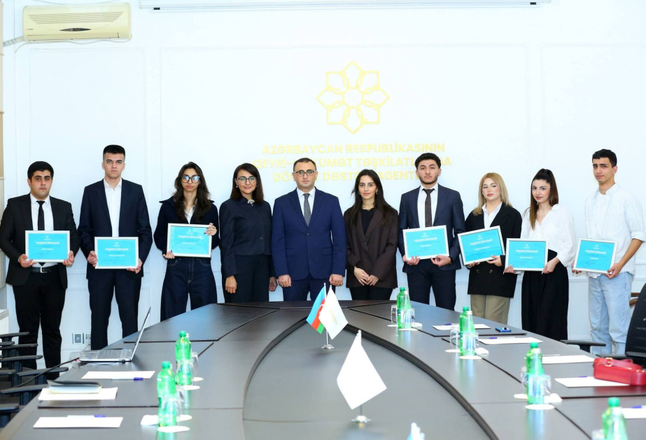 Azerbaijan’s Agency for State Support to NGOs presents information on volunteering opportunities at WUF13