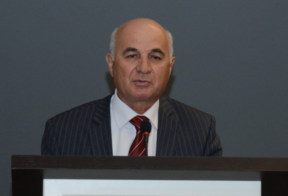 Ənvər Abbasov: Dilimizin qorunması milli kimliyin möhkəmlənməsinə xidmət edir