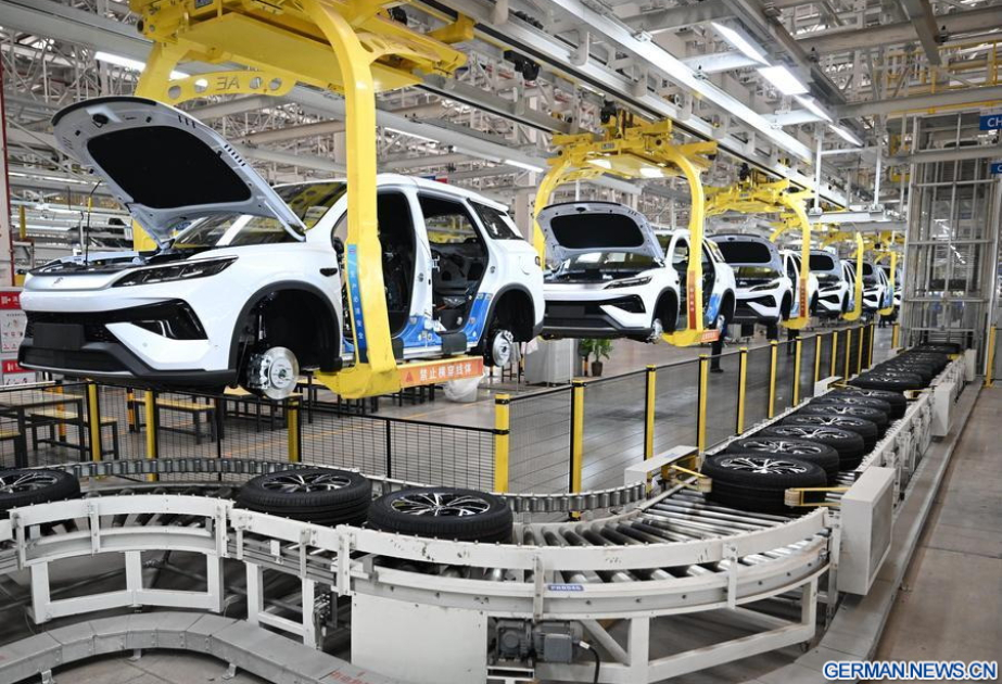 China fördert qualitativ hochwertige Entwicklung der Branche für intelligente vernetzte E-Autos