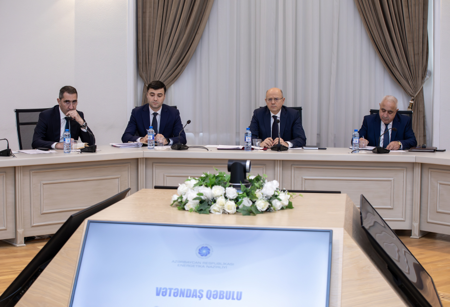 Energetika Nazirliyində vətəndaşlarla görüş olub