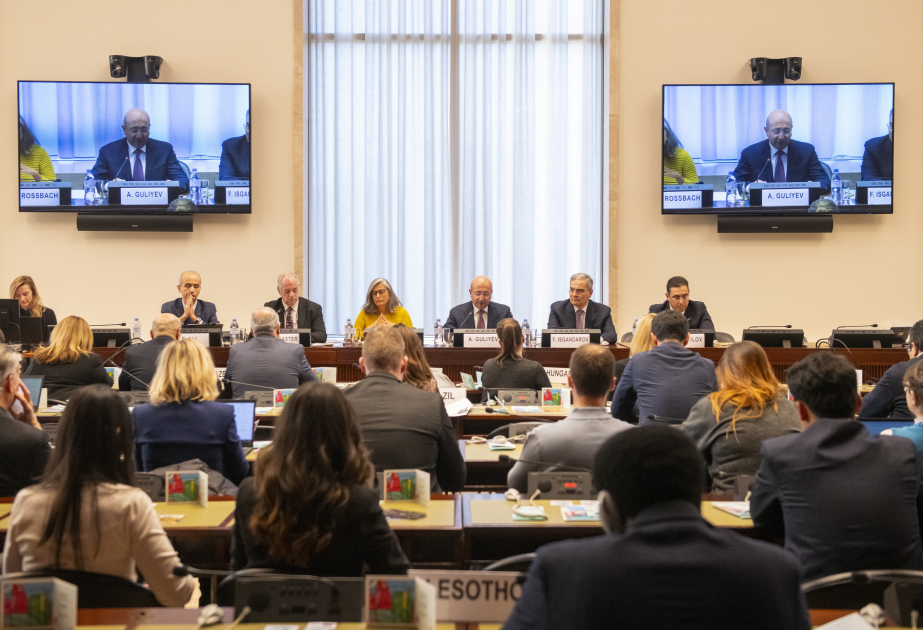 Diplomatisches Korps in Genf über WUF13 in Baku informiert