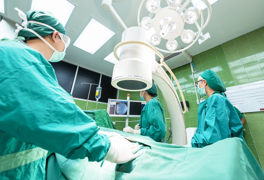 Nizami rayon prokurorluğu “HTC Cliniva Hospital”da aparılan cərrahi əməliyyatla bağlı araşdırmanı yekunlaşdırıb -  Açıqlama
