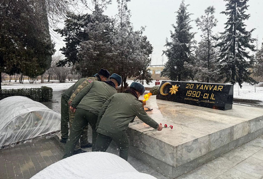 Память шехидов трагедии 20 Января почтена в Азербайджанской армии