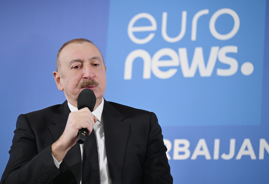Präsident Ilham Aliyev: Bergbau, erneuerbare Energien, KI und Rechenzentren sind Hauptziele für Anziehung ausländischer Investitionen