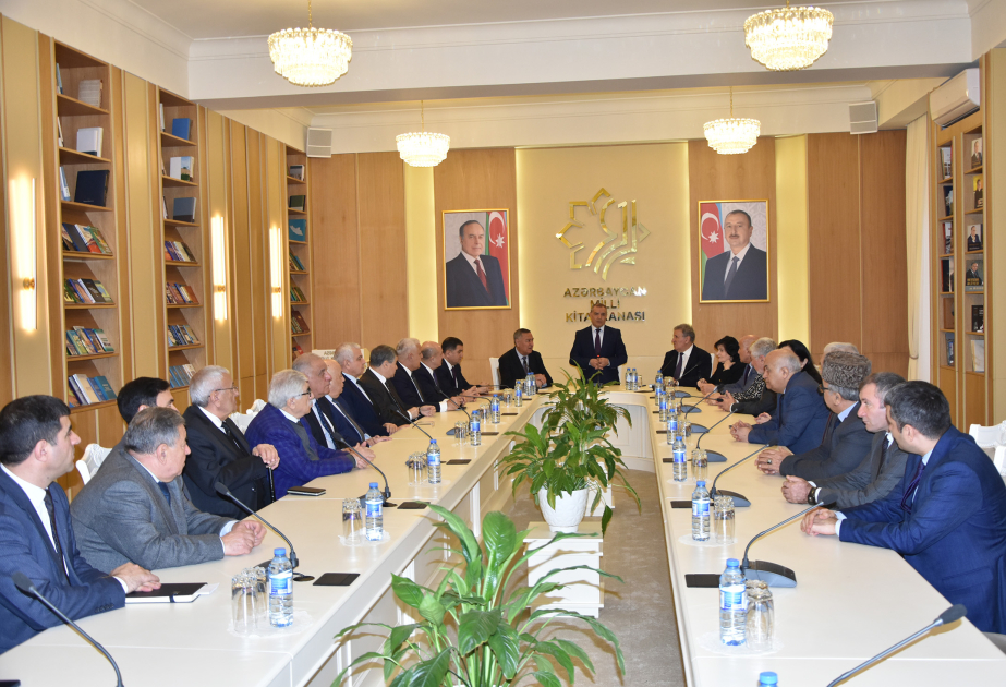 Akademik İsmayıl Hacıyevin kitablarının təqdimatı olub
