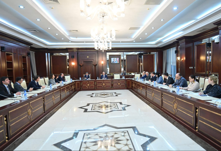 Parlamentin Elm və təhsil komitəsinin yaz sessiyasında ilk iclası keçirilib