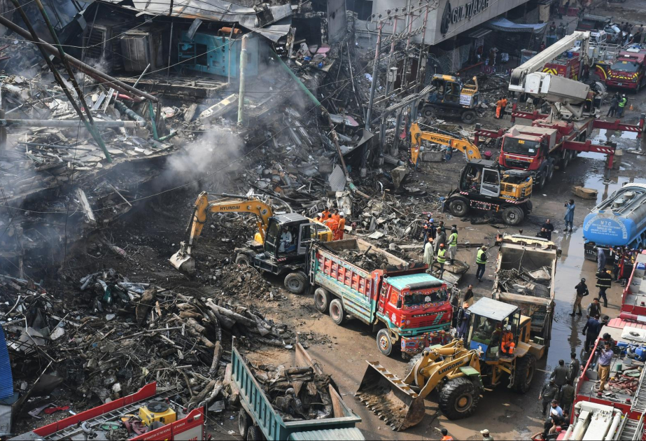 Karachi: Mindestens 60 Tote nach Brand in pakistanischem Einkaufszentrum