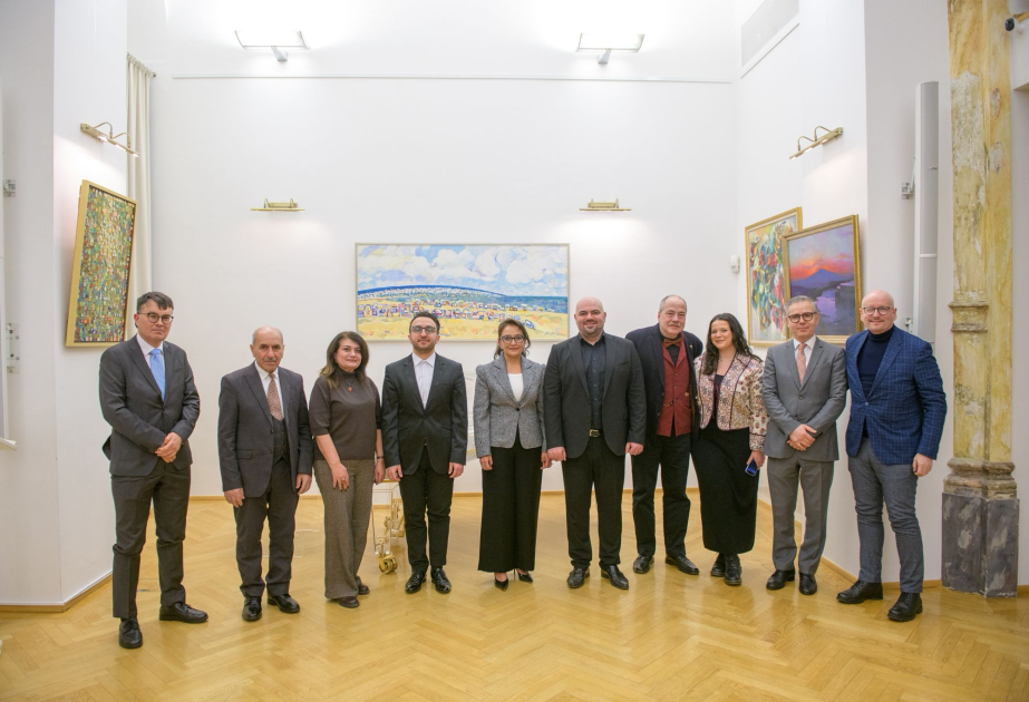 Veranstaltung zur aserbaidschanischen Poesie und Kunst literarischer Übersetzung in Wien