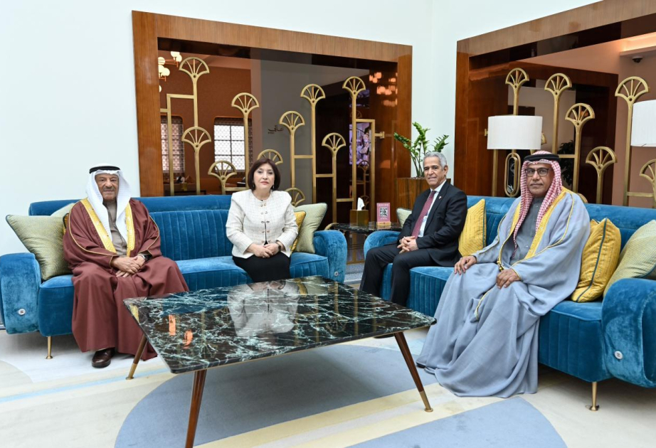 La Presidenta de Milli Majlis realiza una visita al Reino de Baréin