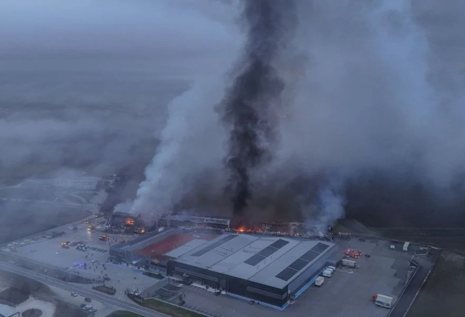 3 dead, 2 missing after explosion at food factory in central Greece