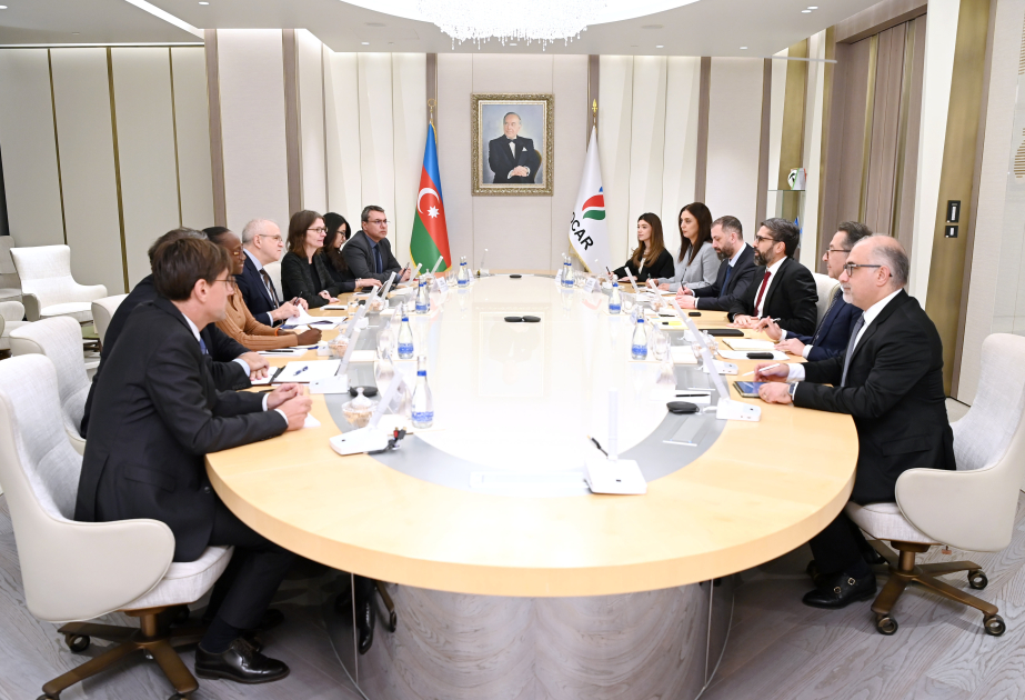 SOCAR-ın prezidenti Dünya Bankının Avropa və Mərkəzi Asiya regionunda infrastruktur üzrə direktoru ilə görüşüb