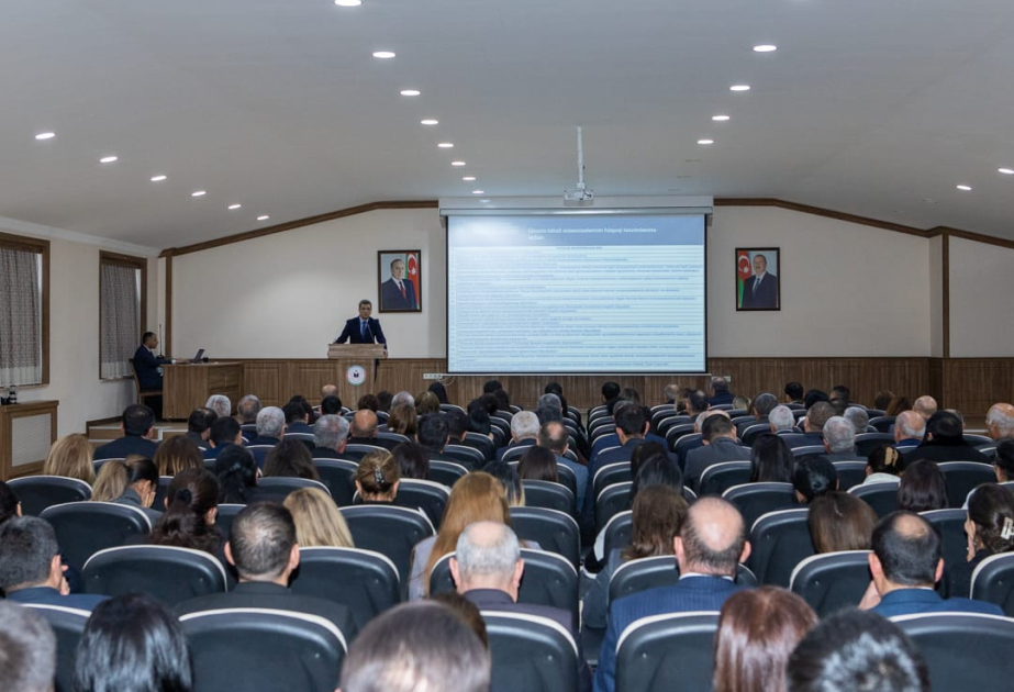 Naxçıvanda məktəblərdə direktor və direktor müavinləri üçün təlimlərə start verilib