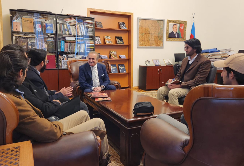 Azerbaijan’s National Literature Museum and Pakistan’s MUSLIM Institute explore cooperation