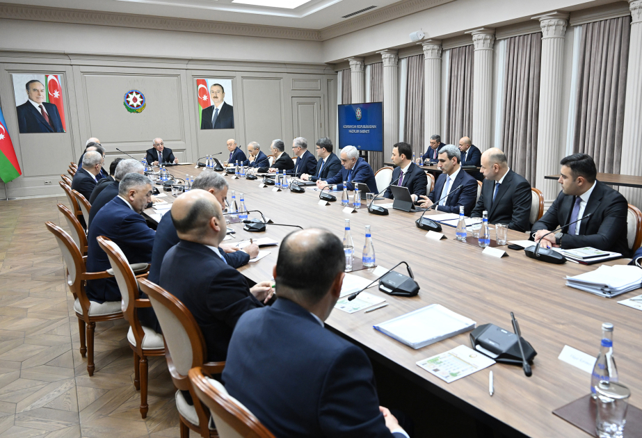 Ministerkabinett berät über ökologische Lage des Kaspischen Meeres und der Bucht von Baku