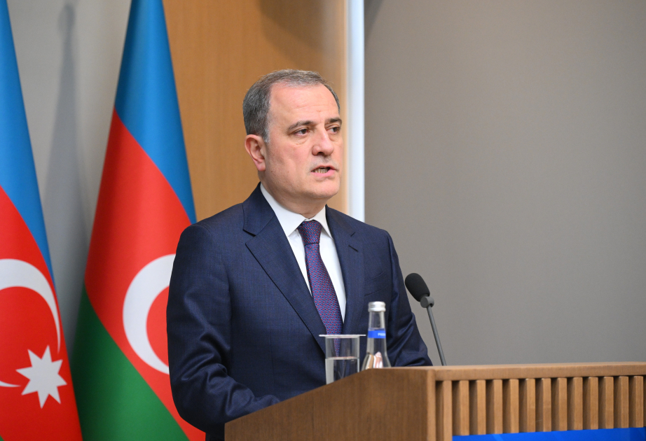 外长：与以色列的经济合作正在扩大