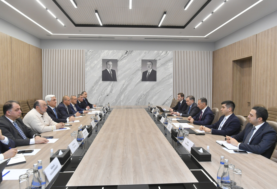 İKT şirkətlərinin nümayəndələri ilə dövlət-özəl sektorunun əməkdaşlığı müzakirə olunub